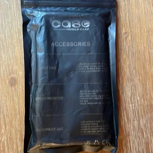 Winnie the Pooh Mobile Case - Picture 7 of 7